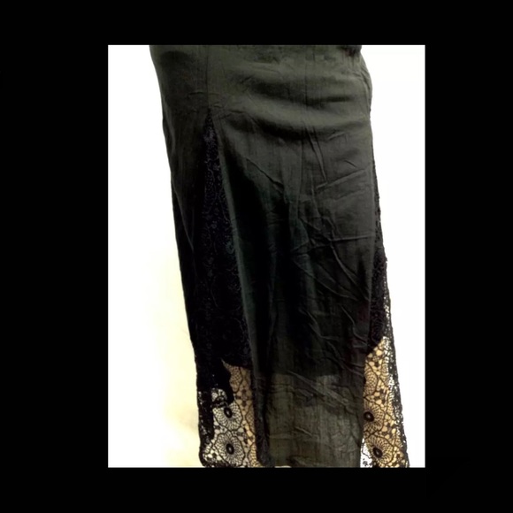 🛍$1 Add on item!🛍 Haute Society Skirt - Picture 4 of 4